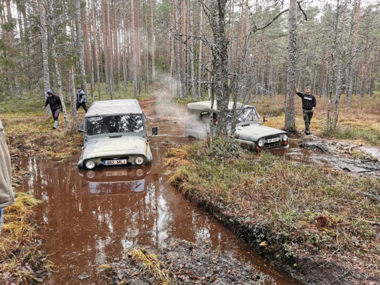Off-road seikluse maastur Herman Eventsi rajal